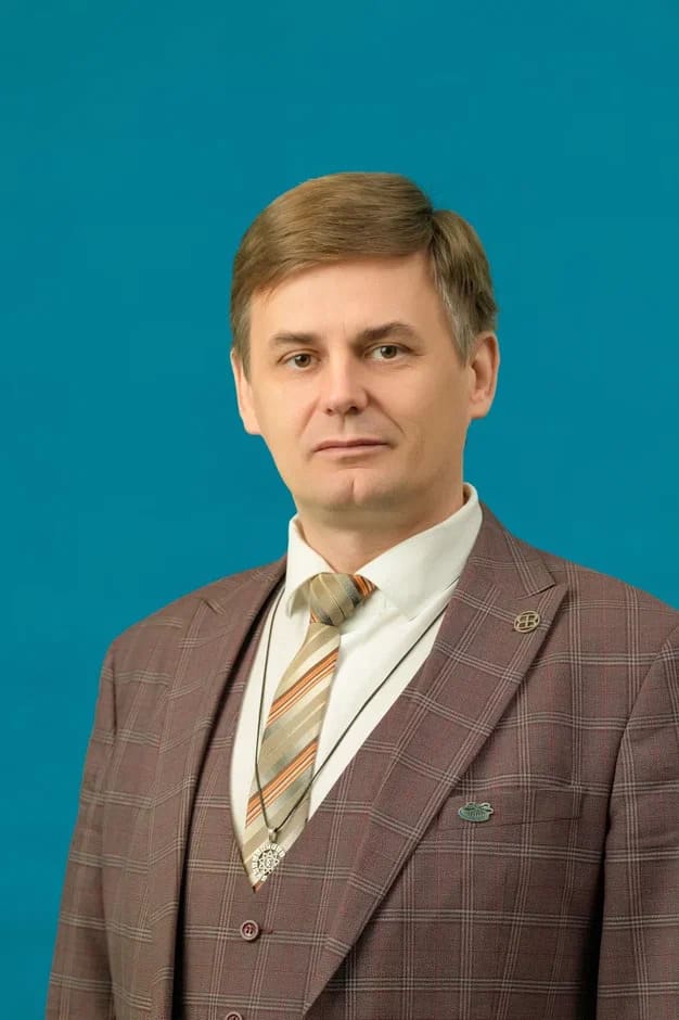 Быстров Владимир Александрович.